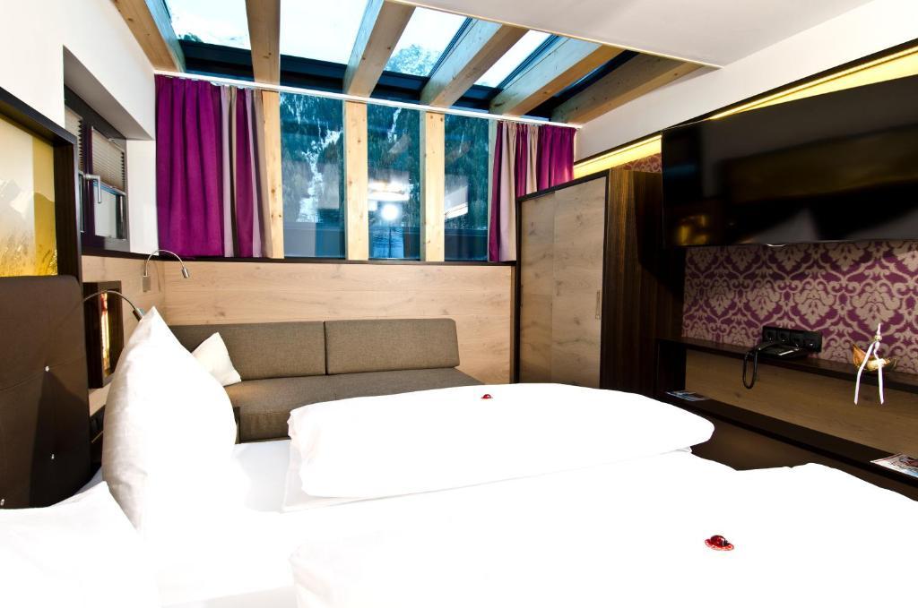 Astellina Hotel-Apart イシュグル 部屋 写真